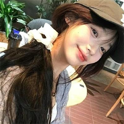 那个女孩的俘虏